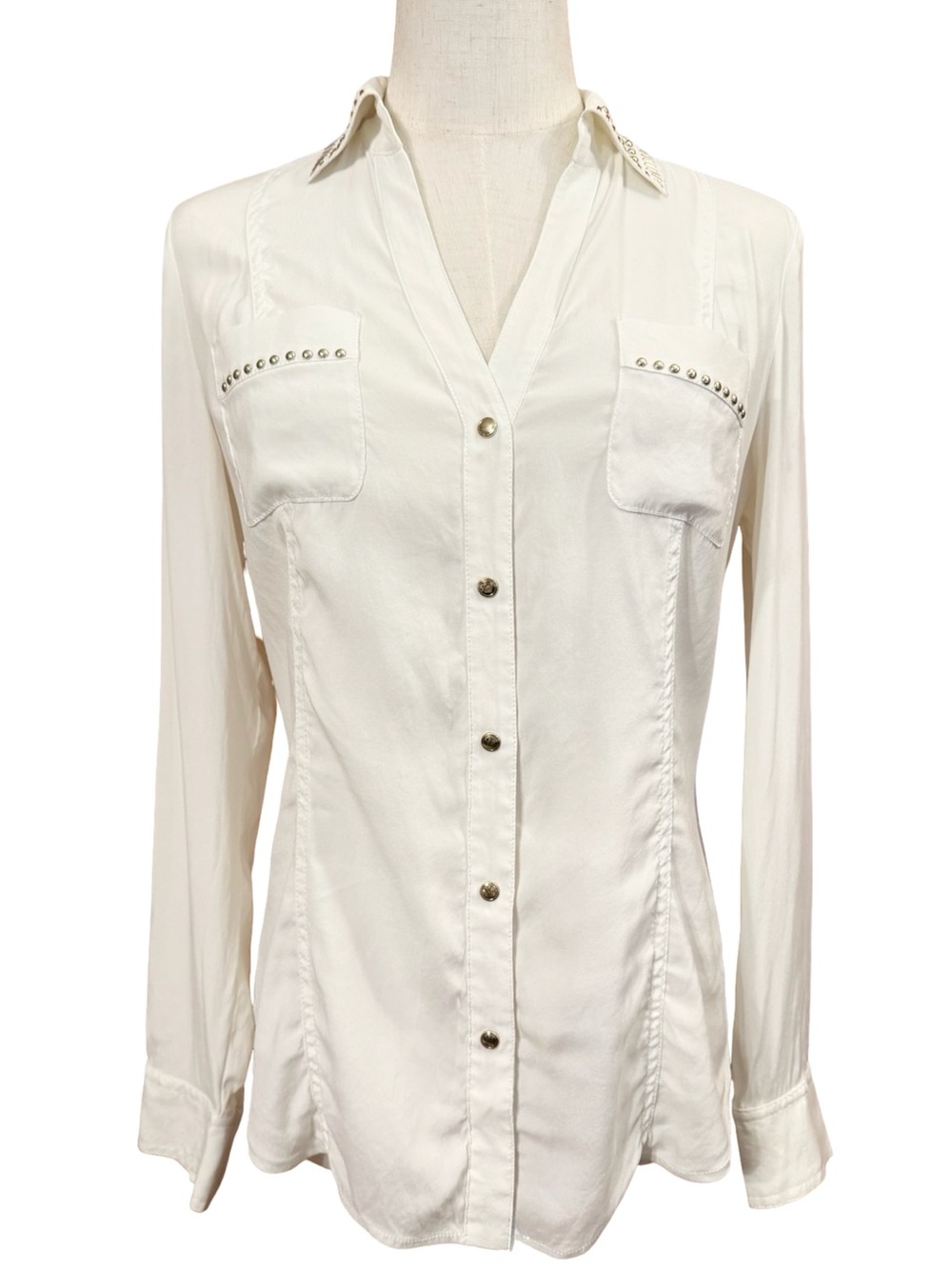 Cache Cream V-Neck Button Down With Gold Studs Size S